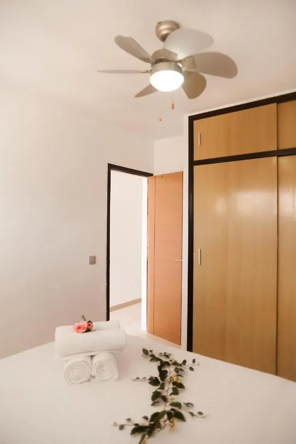 Apartamentos Thaisay Luz Del Mar II Puerto del Carmen  Spain