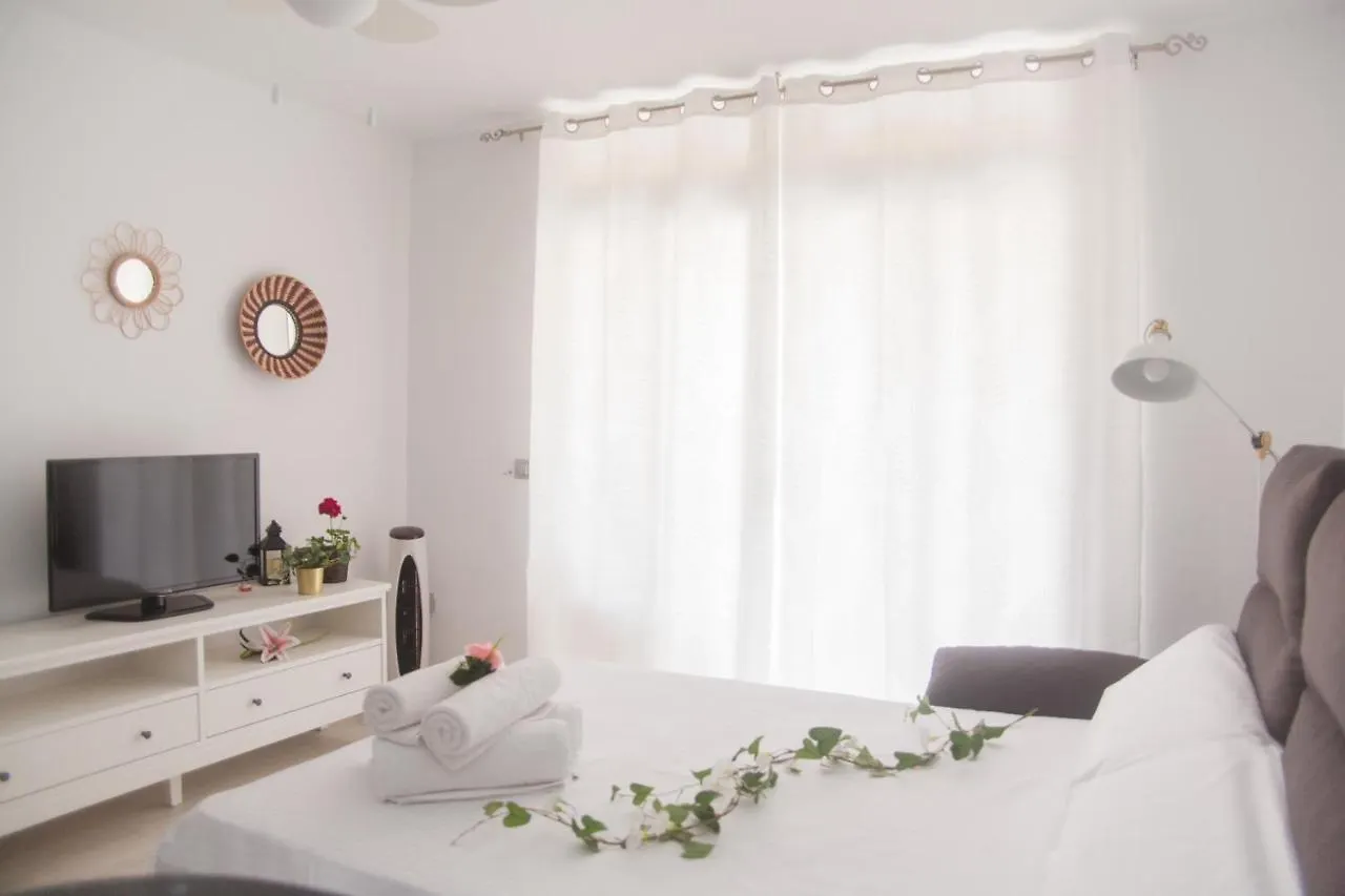 Apartamentos Thaisay Luz Del Mar II Puerto del Carmen  0*, Puerto del Carmen (Lanzarote)